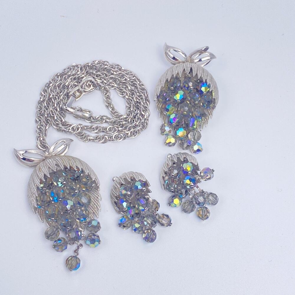 Vintage Mid Century Crystal Parure – Necklace, Earrings & Brooch ✨ - Picture 11 of 13